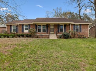 8040 Sawyer Brown Rd, Nashville, TN 37221