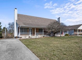 108 Quail Ridge Rd, Lexington, KY 40391
