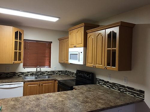 3rd image of 6225 Kendale Lakes Cir APT 250