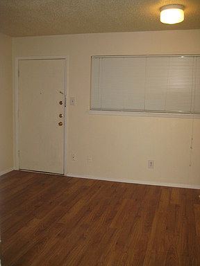 5th image of 924 E Dean Keeton St APT 131