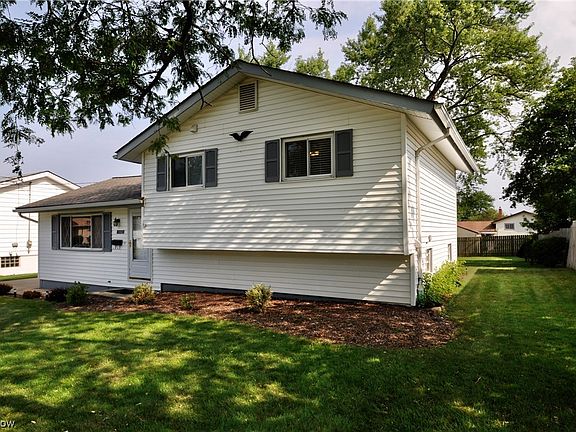 3rd image of 13626 Brookdale Ave