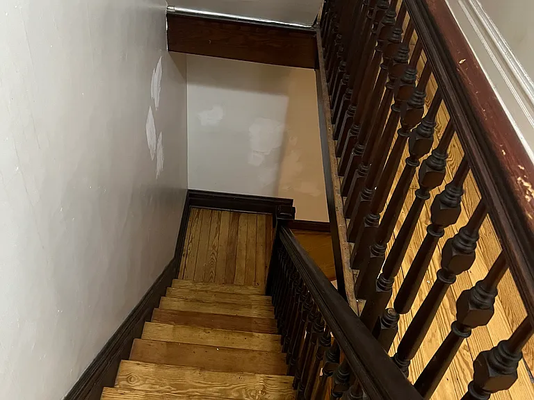 526 Park Ave #2 — Photo 16