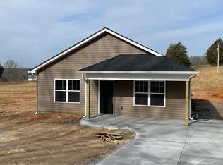 1693 Welcome Valley Rd, Benton, TN 37307