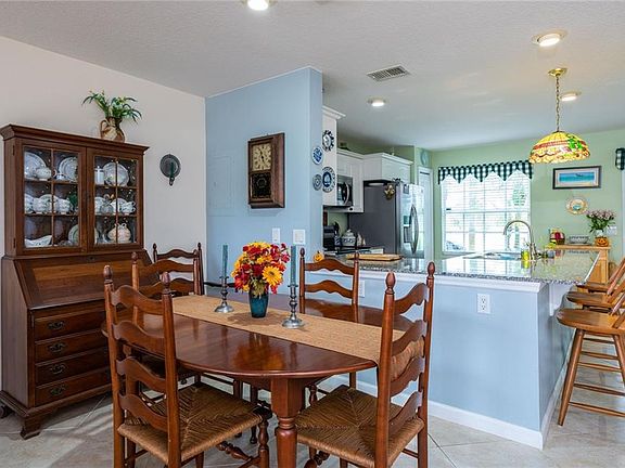 3rd image of 2115 SE Wild Meadow Cir #104