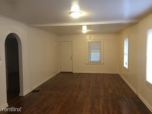 4th image of 3299 Glengary St