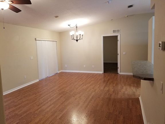 3rd image of 6043 Whispering Trees Ln
