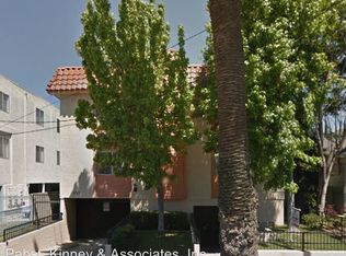 453 W 7th St, Long Beach, CA 90813