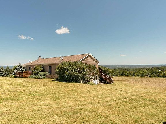 5th image of 64 Woodworth Meadows Ln