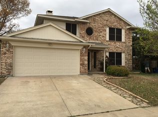 7028 Brookdale Dr, Watauga, TX 76148