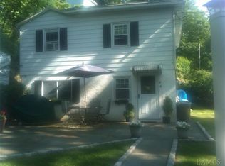 84 Croton Ave, Cortlandt Manor, NY 10567