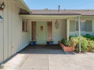 960 Via Regina, Santa Barbara, CA 93111