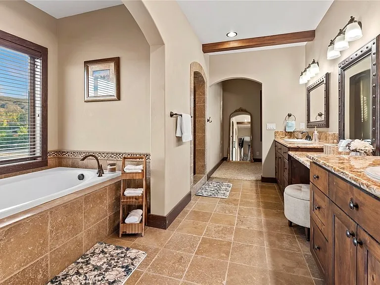 34670 Santa Rita Rd — Photo 4