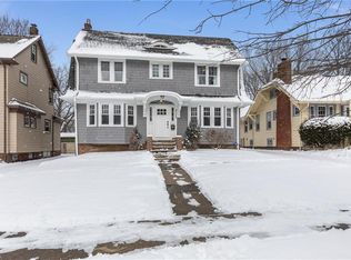 3115 Coleridge Rd, Cleveland Heights, OH 44118