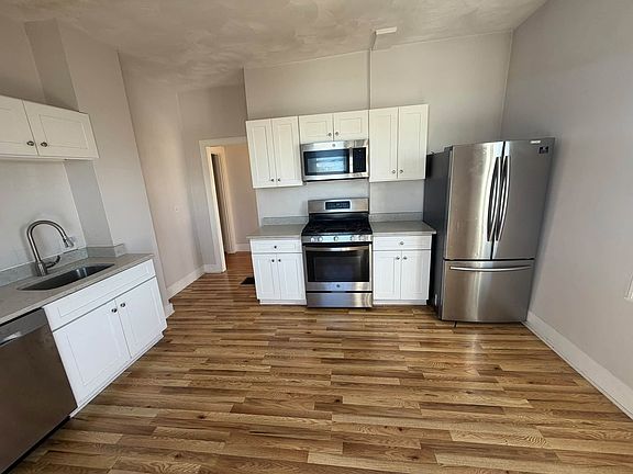 5th image of 39 Union 2f St #2F