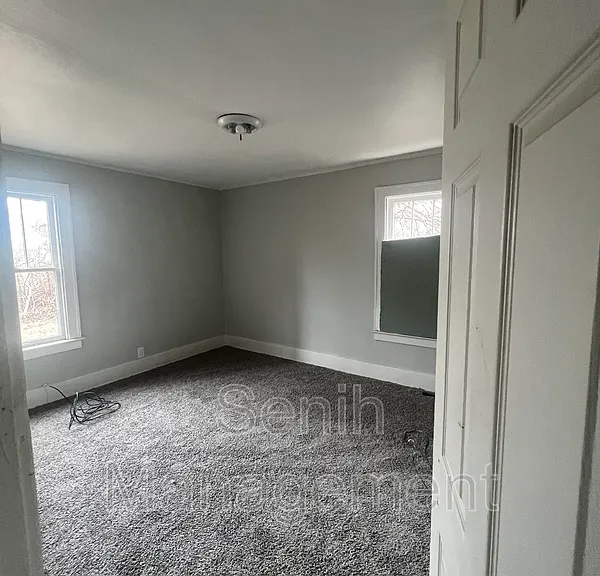 5342 Oregon St #5342 OREGON ST — Photo 4