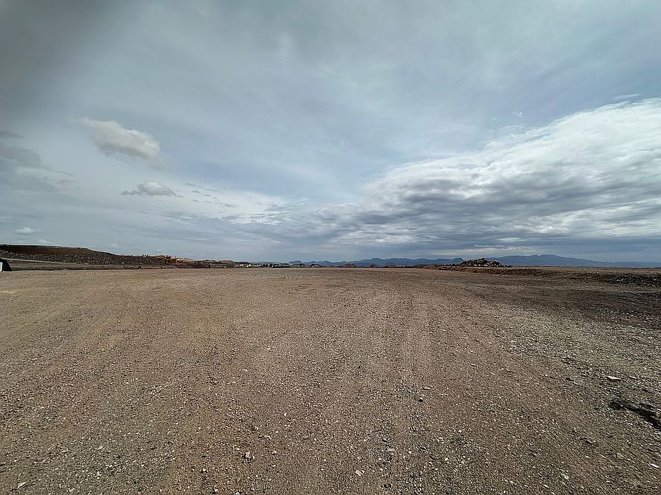 Flat Level Lot