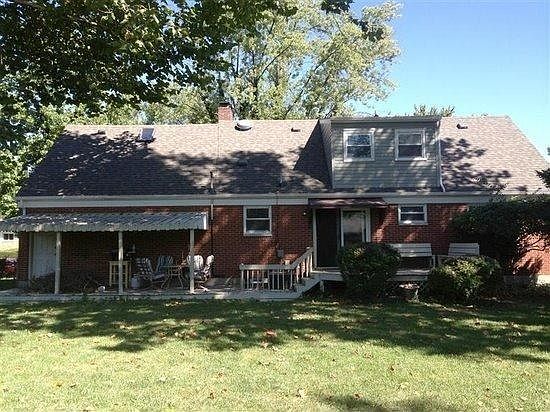 2nd image of 1012 Willowdale Ave