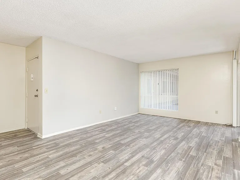 Dorchester Apartments | Spacious 1 & 2 Bedroom Apartments Near SDSU — Photo 69