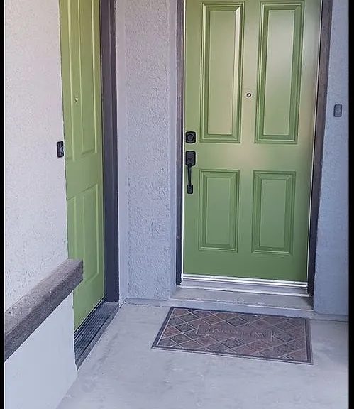 9064 Cobble Bay Ct — Photo 2