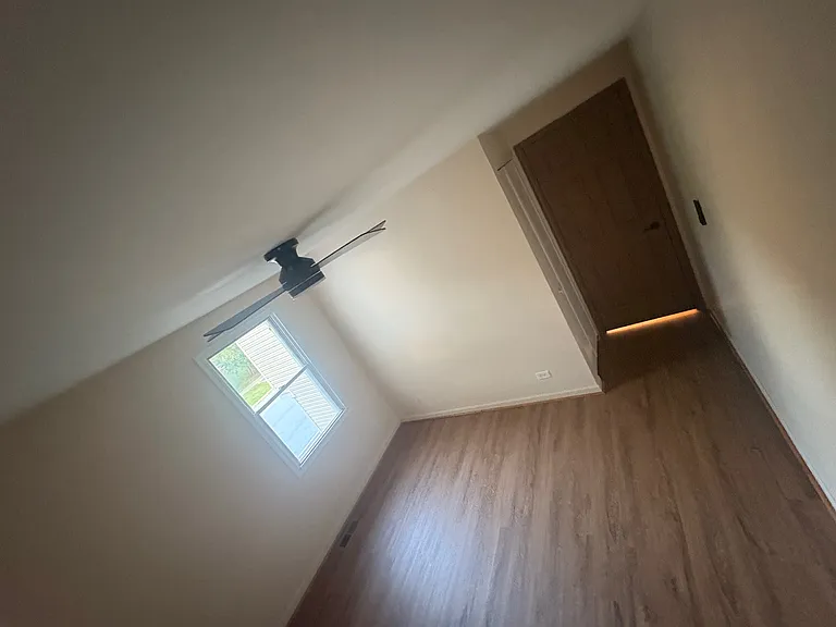 1135 Williamsburg Rd — Photo 11