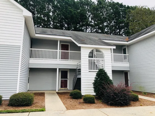 105 W Victoria Ct APT B, Greenville, NC 27834
