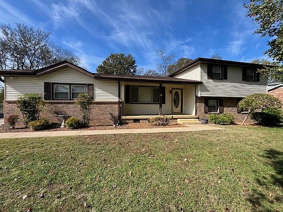 4th image of 408 Beechwood Ct