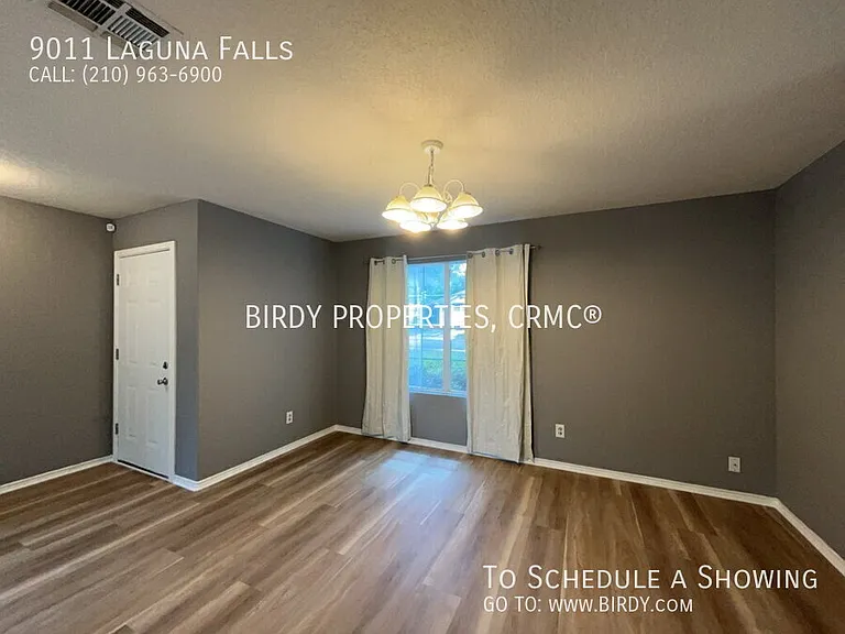 9011 Laguna Fls — Photo 12