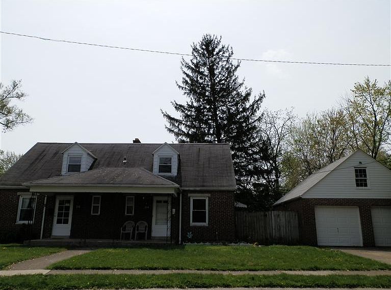 2nd image of 214 Wayne Dr