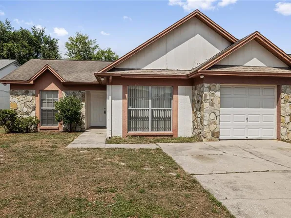 7906 George Washington Ln, Tampa, FL 33637