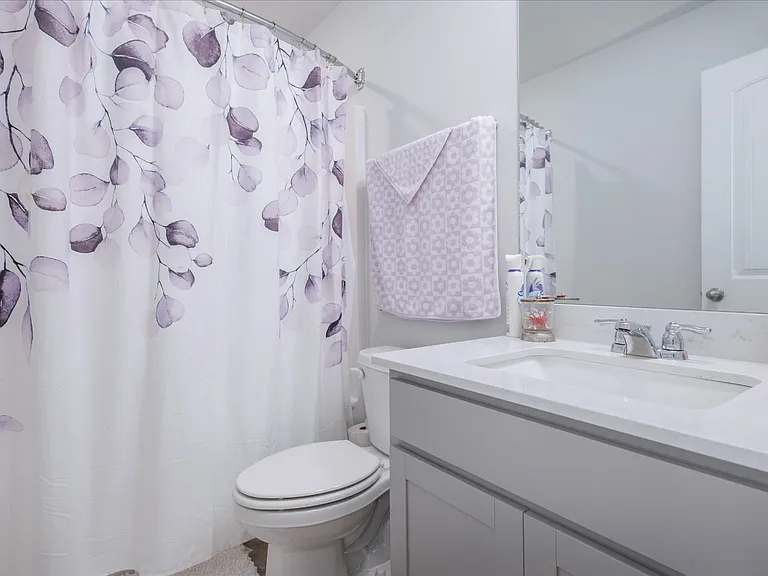 447 Augustine Dr — Photo 23