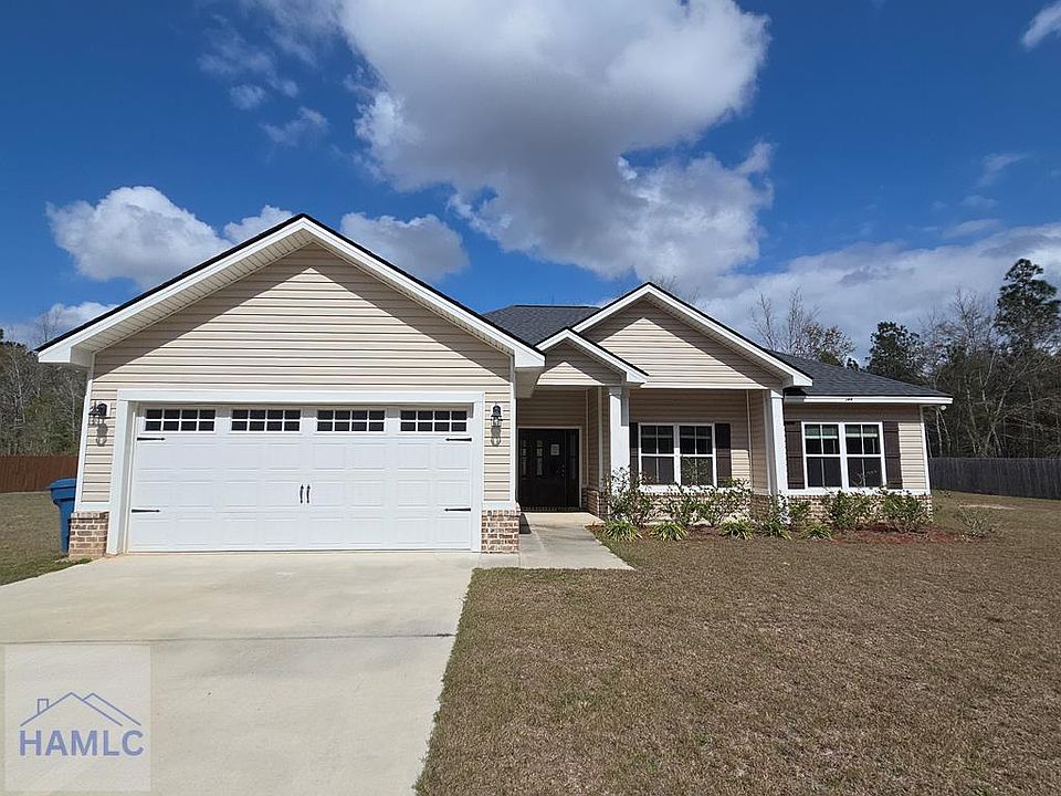 1st image of 144 Linden Dr