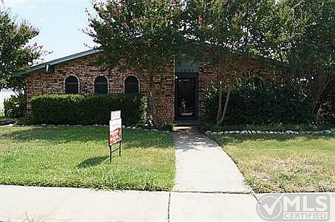 1st image of 5004 Crawford Dr