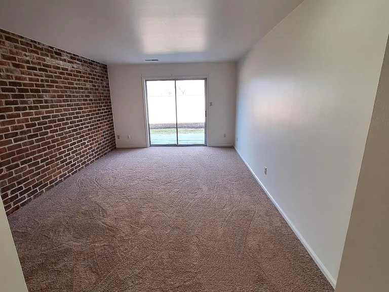 2817F Willow Street Pike N — Photo 15
