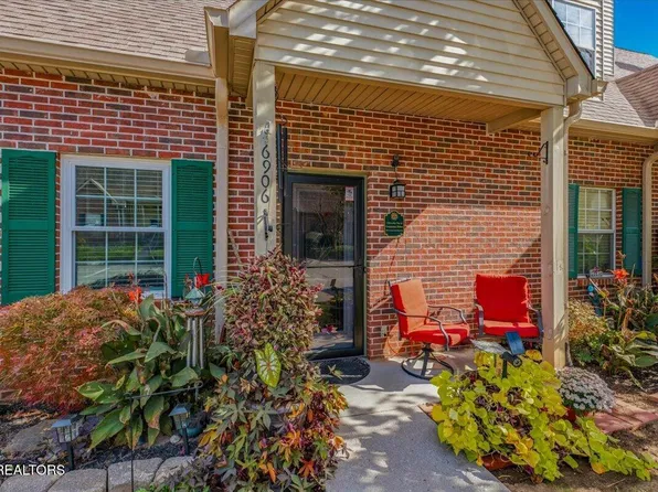 6906 Kings Crossing Way, Knoxville, TN 37918