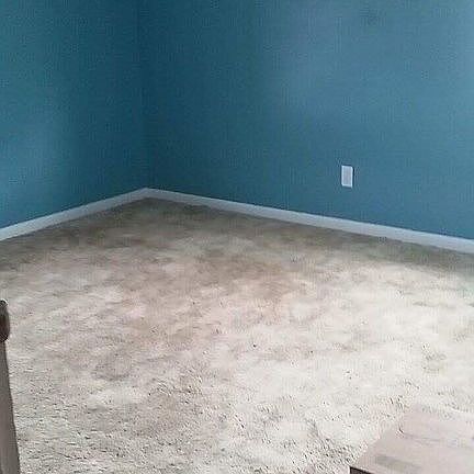 2nd image of 1080 Dettloff St
