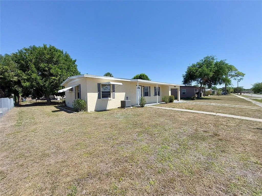 2 bed, 1.0 bath, 768 sqft, $1,400 — Photo 4