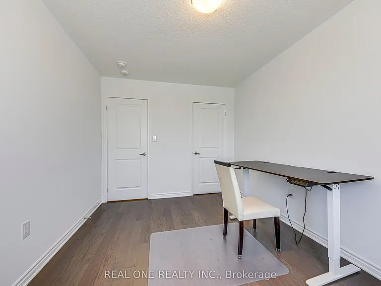 1413 William Halton Pkwy W — Photo 22