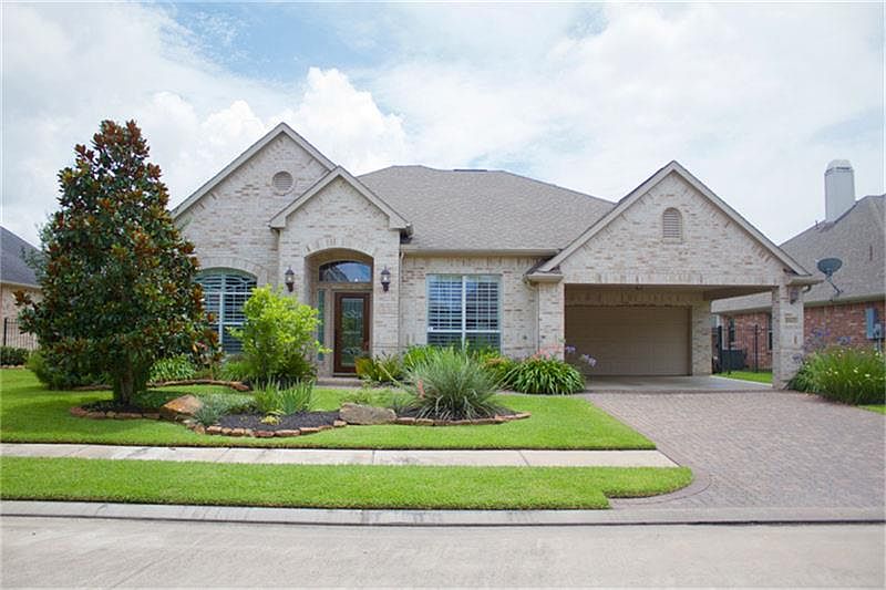 1st image of 17823 Camp Cove Dr