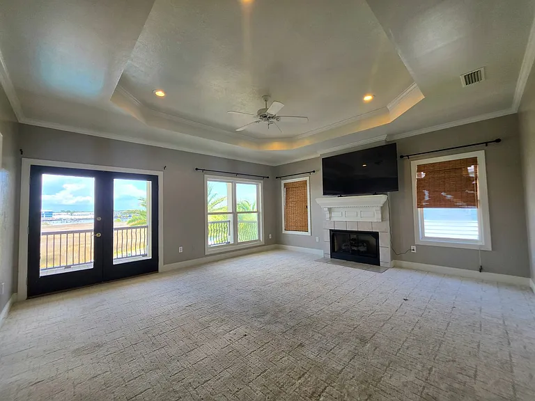 26858 Martinique Dr — Photo 29
