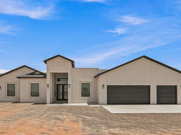 677 Yucca Desert Dr, Chaparral, NM 88081