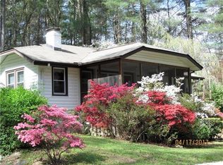 107 Virginia Ave, Hendersonville, NC 28739