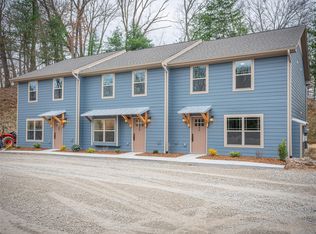 56 Trevor Trl, Clyde, NC 28721