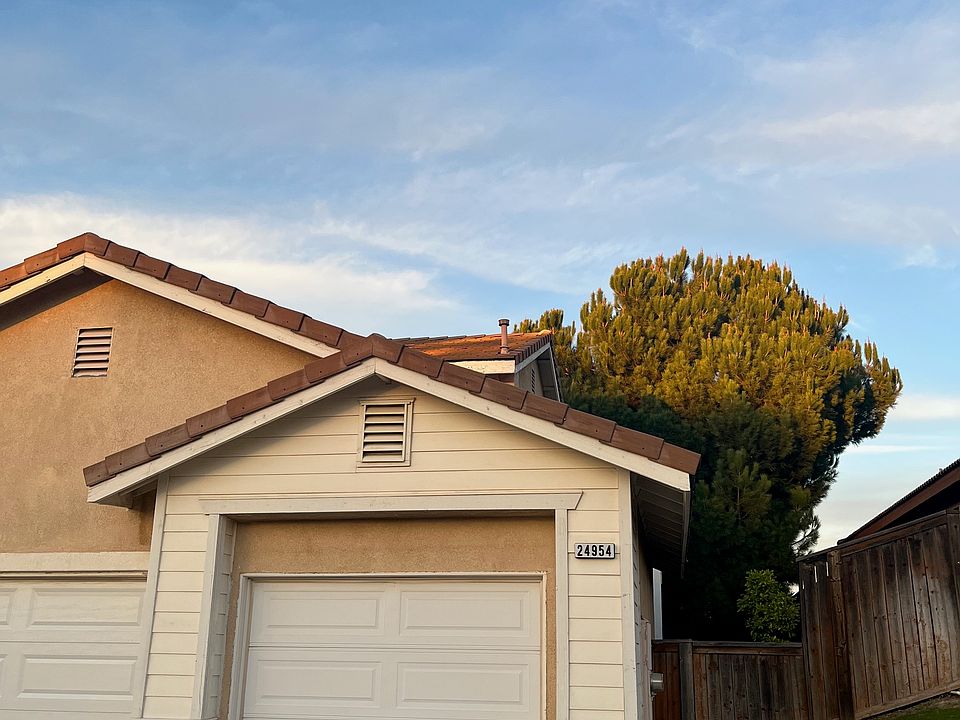 1st image of 24945 Mandarin Ct