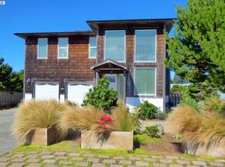 2966 Ruby Ct, Bandon, OR 97411