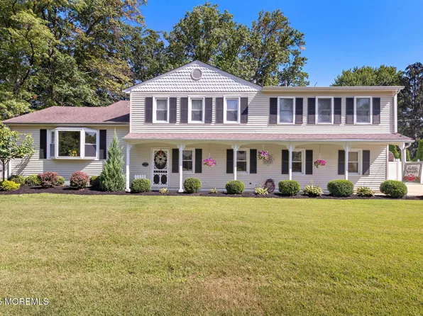 3 Renier Court, Middletown, NJ 07748