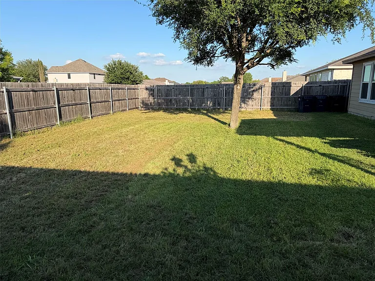 125 Waterlily Way — Photo 10
