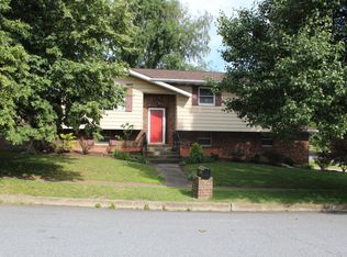 5 Brader Dr, Wilkes Barre, PA 18705