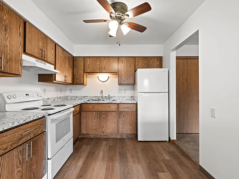 Mayville Heights Apartments is a convenient 55+ senior living community with HEAT AND WATER INCLU... — Photo 5