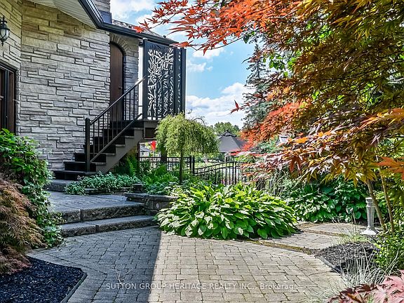 4th image of 285 Stephenson Point Rd