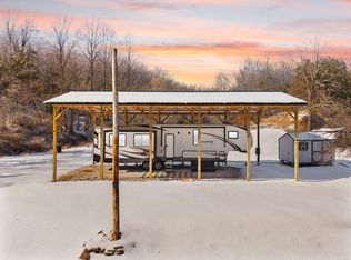 165 Pomeroyton Wellington Rd, Wellington, KY 40387